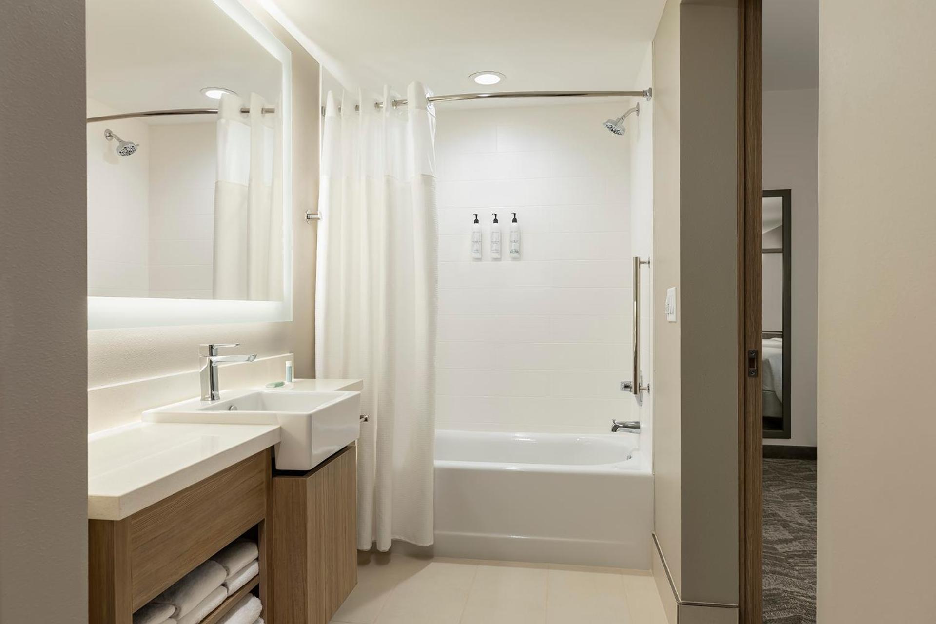 Springhill Suites By Marriott Fargo Quarto foto