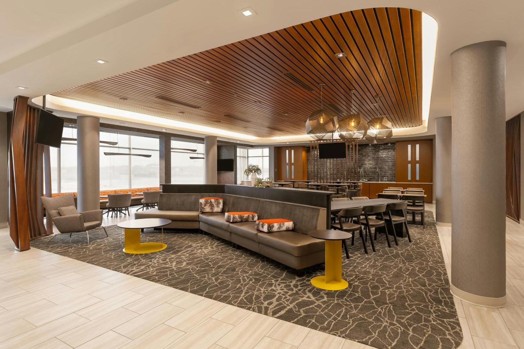 Springhill Suites By Marriott Fargo Exterior foto